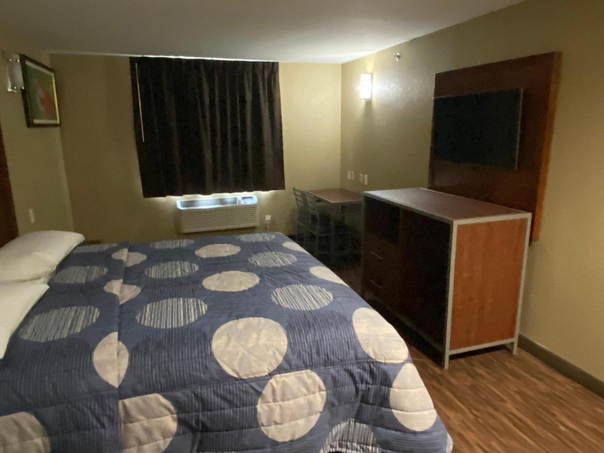 Hotel Jamaica Plaza Ню Йорк Екстериор снимка